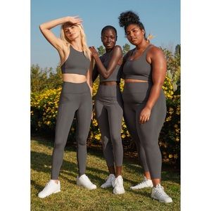 Girlfriend Collective High-Rise Leggings in Smoke